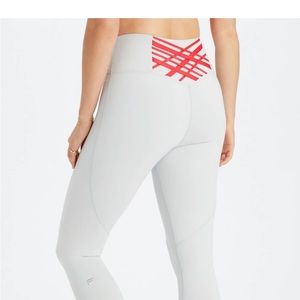 NWOT Fabletics 7/8 Leggings
